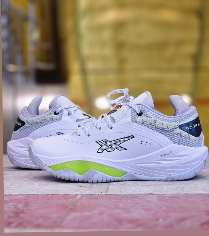 asics nova surge low /سایز ۴۰ تا ۴۵ /ساخت ویتنام /فروش عمده و