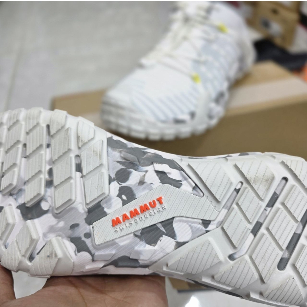 کتونی ماموت Mammut knit ll Low ساخت ویتنام فروش بصورت عمده و تک سایز ۴۰ تا ۴۵ تضمین کیفیت کالا
