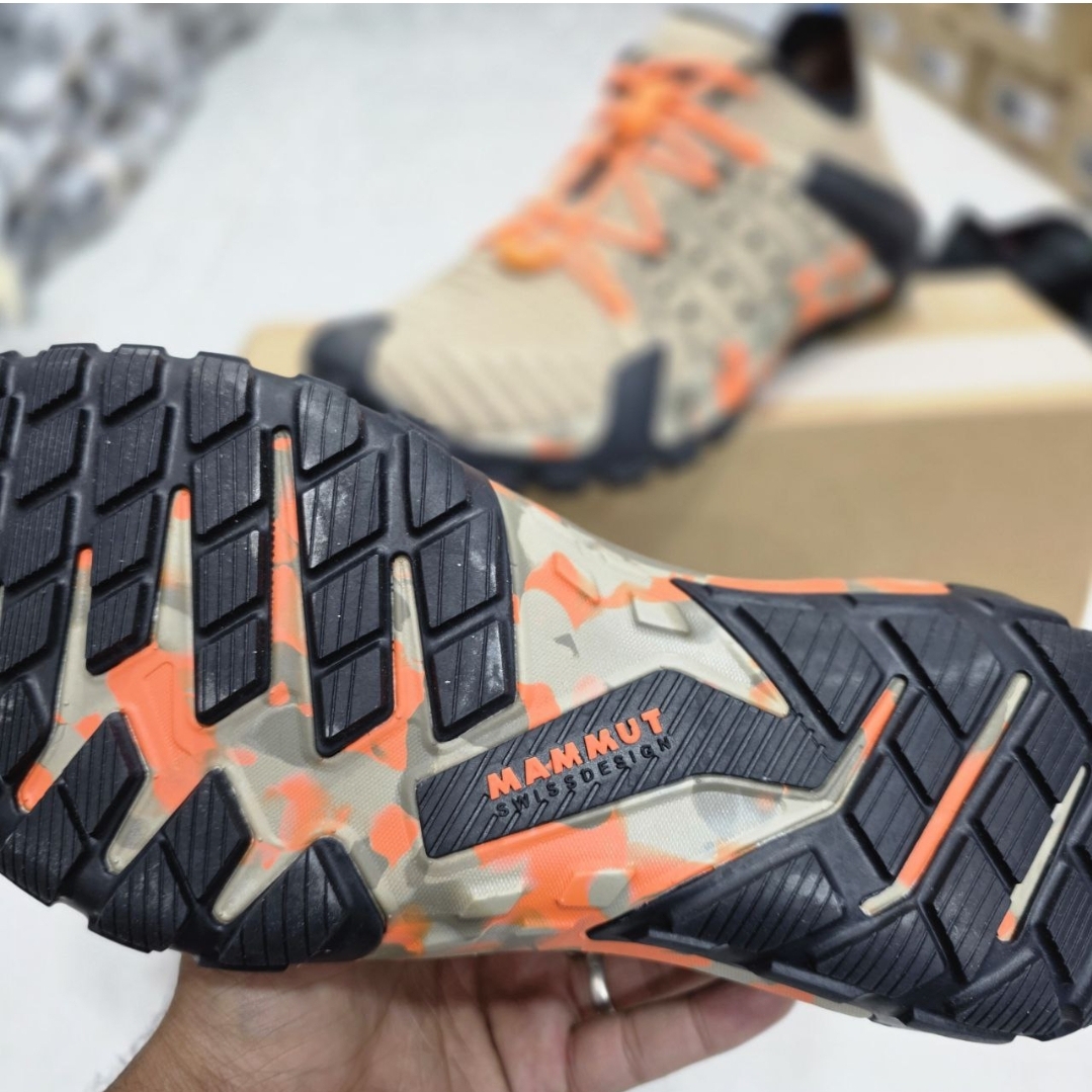 کتونی ماموت Mammut knit ll Low ساخت ویتنام فروش بصورت عمده و تک سایز ۴۰ تا ۴۵ تضمین کیفیت کالا
