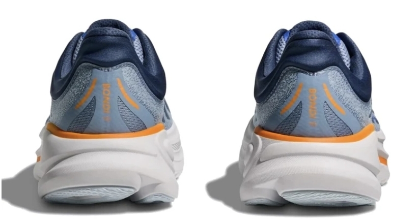 کتونی هوکا باندی ۹/shoes hoka bondi 9/ساخت ویتنام وارداتی /همراه با جعبه باربارکد دار/سایز ۳۶ تا ۴۵ /فروش عمده و تک/ست جذاب / تضمین کیفیت کالا
