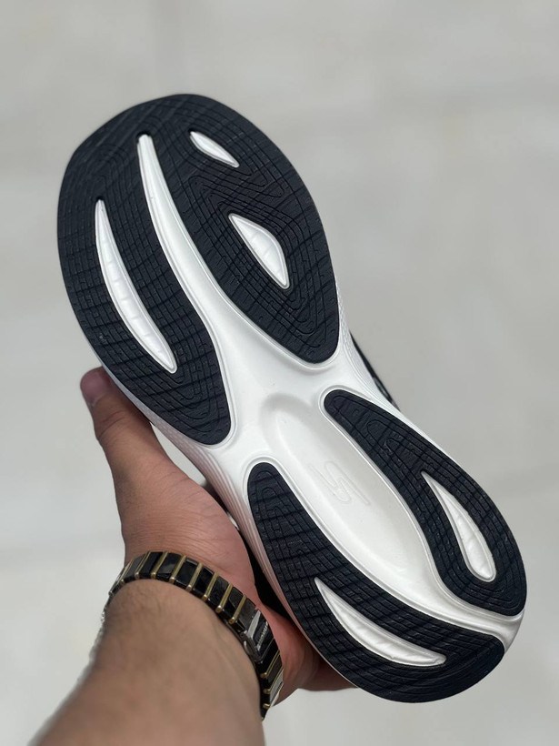 کتونی اسکیچرز ساخت ویتنام /Skechers Slip-ins Max Cushioning /سایز ۴۰ تا ۴۵/فروش بصورت عمده و تک .