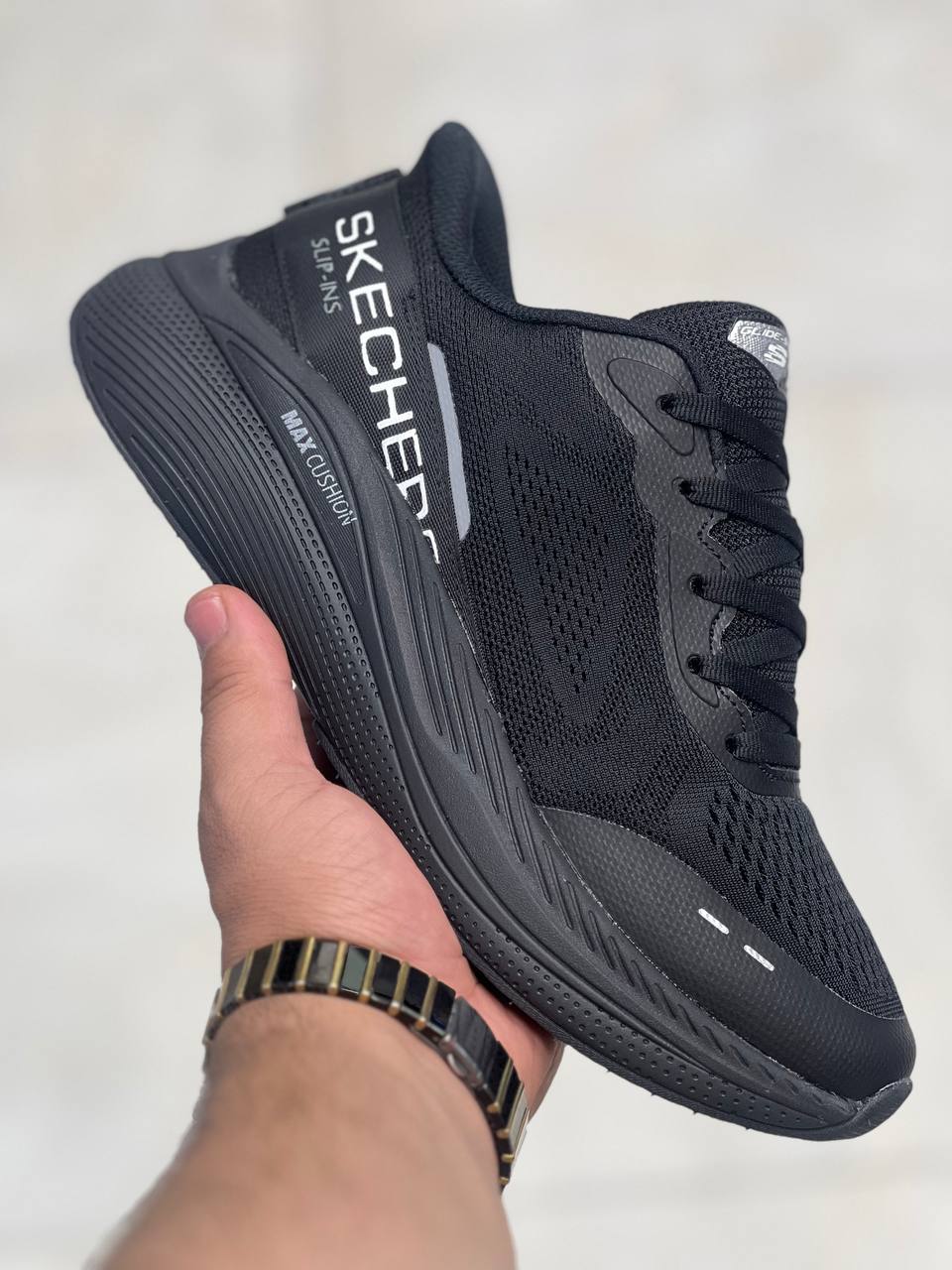 کتونی اسکیچرز ساخت ویتنام /Skechers Slip-ins Max Cushioning /سایز ۴۰ تا ۴۵/فروش بصورت عمده و تک .