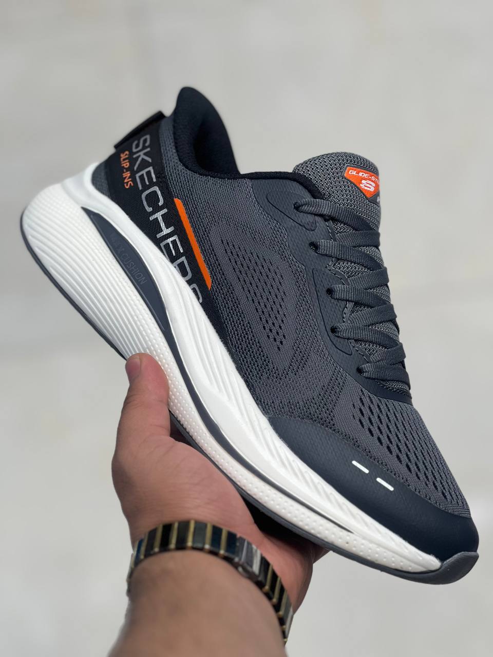 کتونی اسکیچرز ساخت ویتنام /Skechers Slip-ins Max Cushioning /سایز ۴۰ تا ۴۵/فروش بصورت عمده و تک .