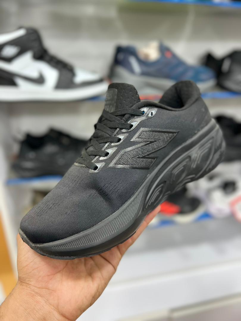 کتونی نیوبالانس ویتنامی ، فروش بصورت عمده و تک ، سایز ۴۰ تا ۴۵ . New balance NB 880715 Vietnam