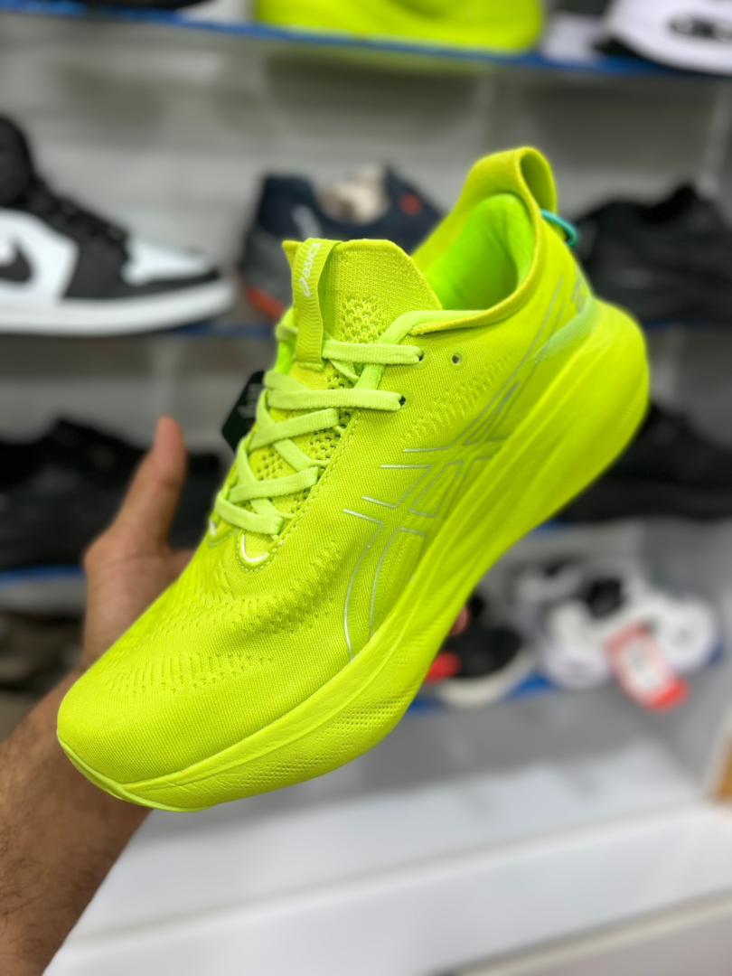 کتونی اسیکس نوابلاست سایز ۴۲، وارداتی ویتنام ، پایین ترین قیمت در ایران ، asics nova blast 4