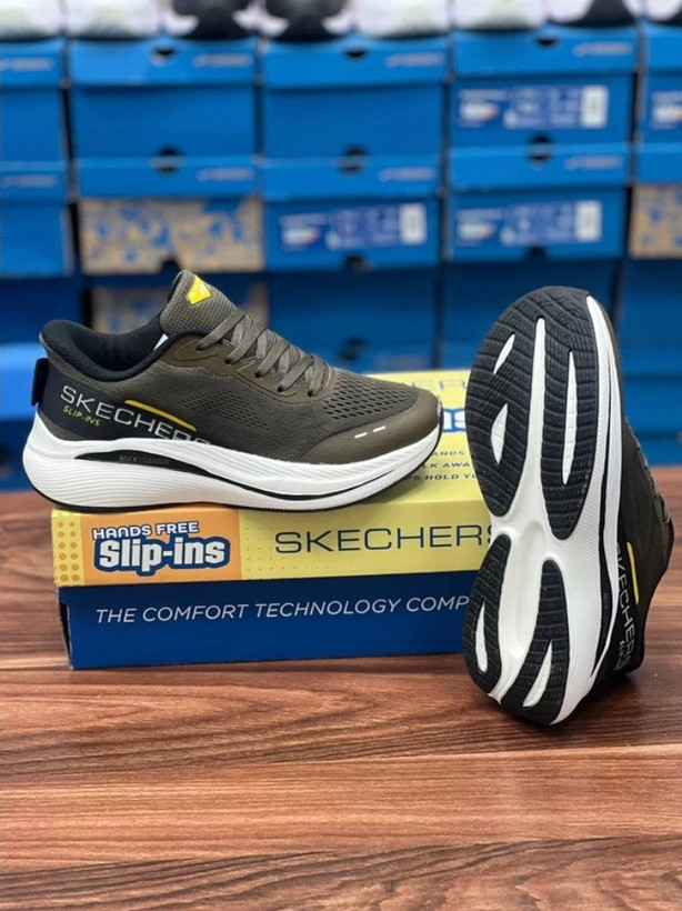 کتونی اسکیچرز ساخت ویتنام /Skechers Slip-ins Max Cushioning /سایز ۴۰ تا ۴۵/ کتونی ویتنامی وارداتی /فروش بصورت عمده و تک .