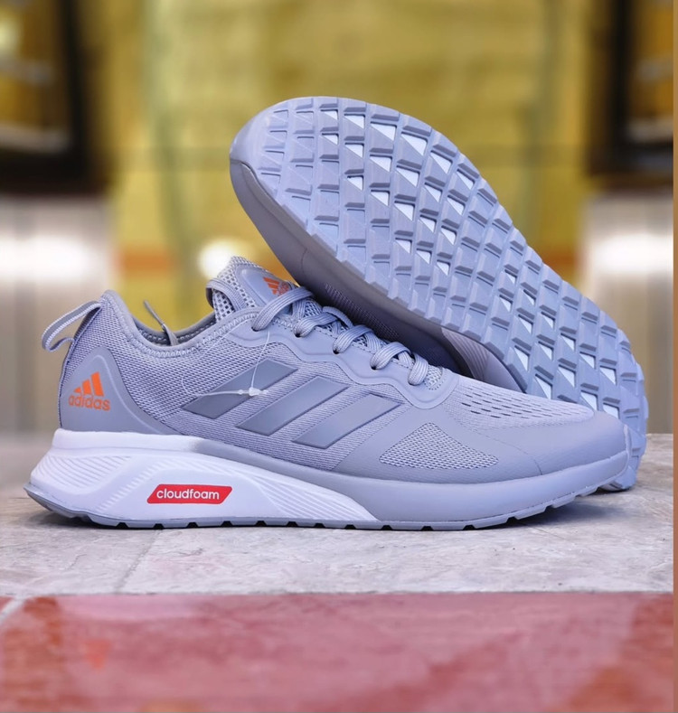 کتونی ادیداس /Adidas Cloudfoam / ساخت ویتنام وارداتی /سایز ۳۸تا ۴۷/ست زنانه و مردانه /فروش عمده و تک /