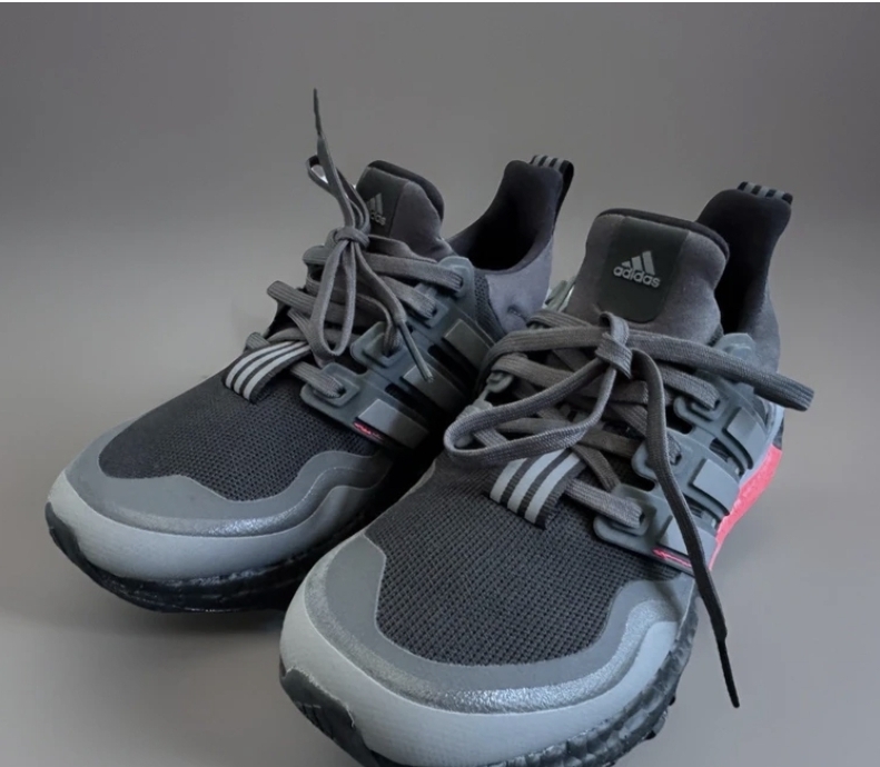کتونی ادیداس اولترابوست ویتنامی /سایز ۳۶ تا ۴۰/ Adidas UltraBoost All Terrain Vietnam/فروش عمده وتک .