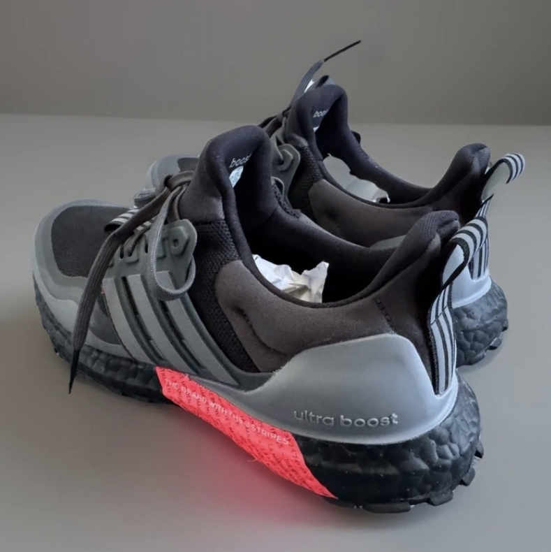 کتونی ادیداس اولترابوست ویتنامی /سایز ۳۶ تا ۴۰/ Adidas UltraBoost All Terrain Vietnam/فروش عمده وتک .