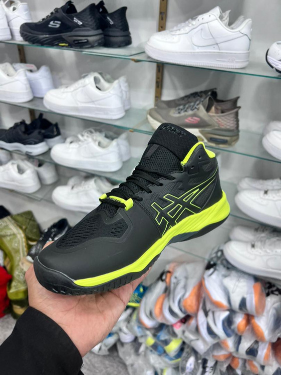 Asics court FF Novak LE Vietnamاسیکس والیبالی و تنیسی