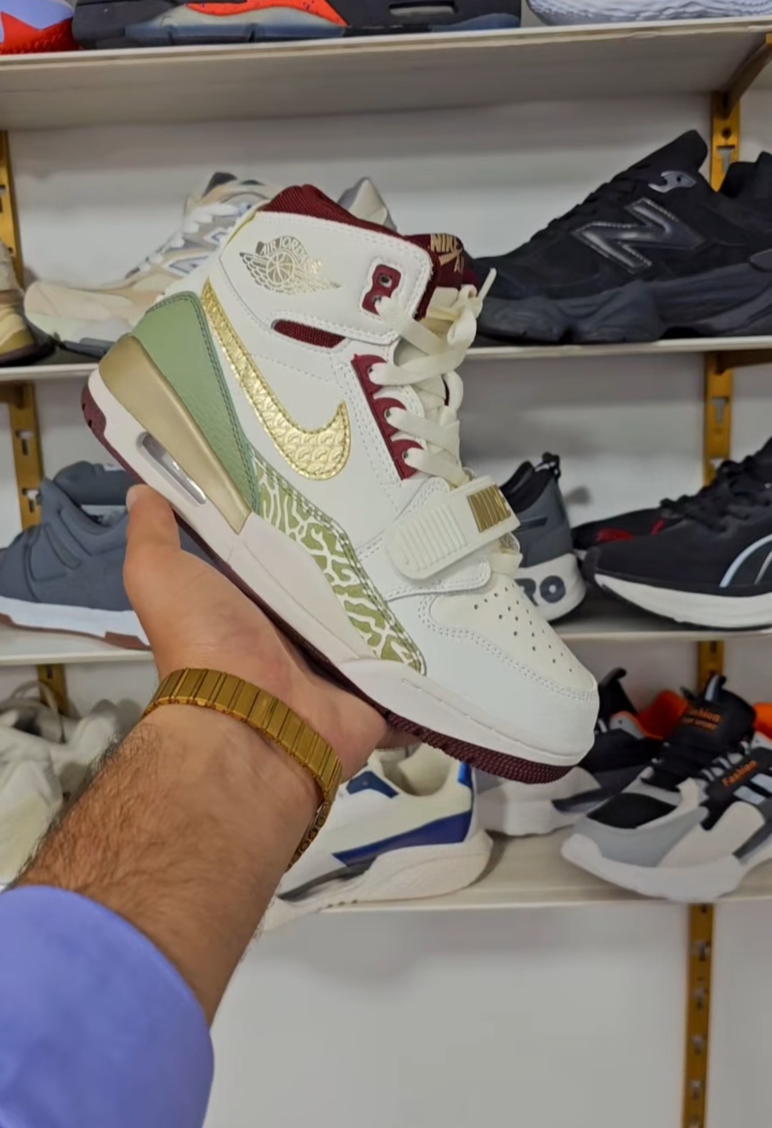 کتونی نایک ایر جردن /ساخت ویتنام وارداتی/پایین ترین قیمت در ایران /سایز ۴۰ تا ۴۵ /Nike air jordan 312 vietnam