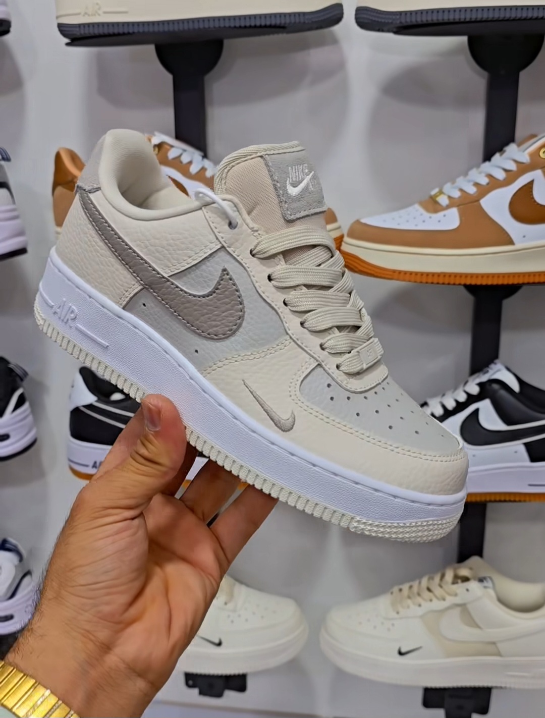 کتونی نایک ایرفورس وان ، ساخت ویتنام ، سایز۳۶_۳۷_۴۰_۴۱ . Nike Air Force 1