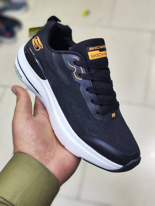 کتونی اسکیچرز/ ساخت ویتنام وارداتی/سایز ۴۰ تا ۴۵ فروش بصورت عمده و تک ./Skechers Max cushioning