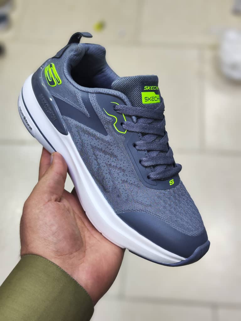 کتونی اسکیچرز/ ساخت ویتنام وارداتی/سایز ۴۰ تا ۴۵ فروش بصورت عمده و تک ./Skechers Max cushioning