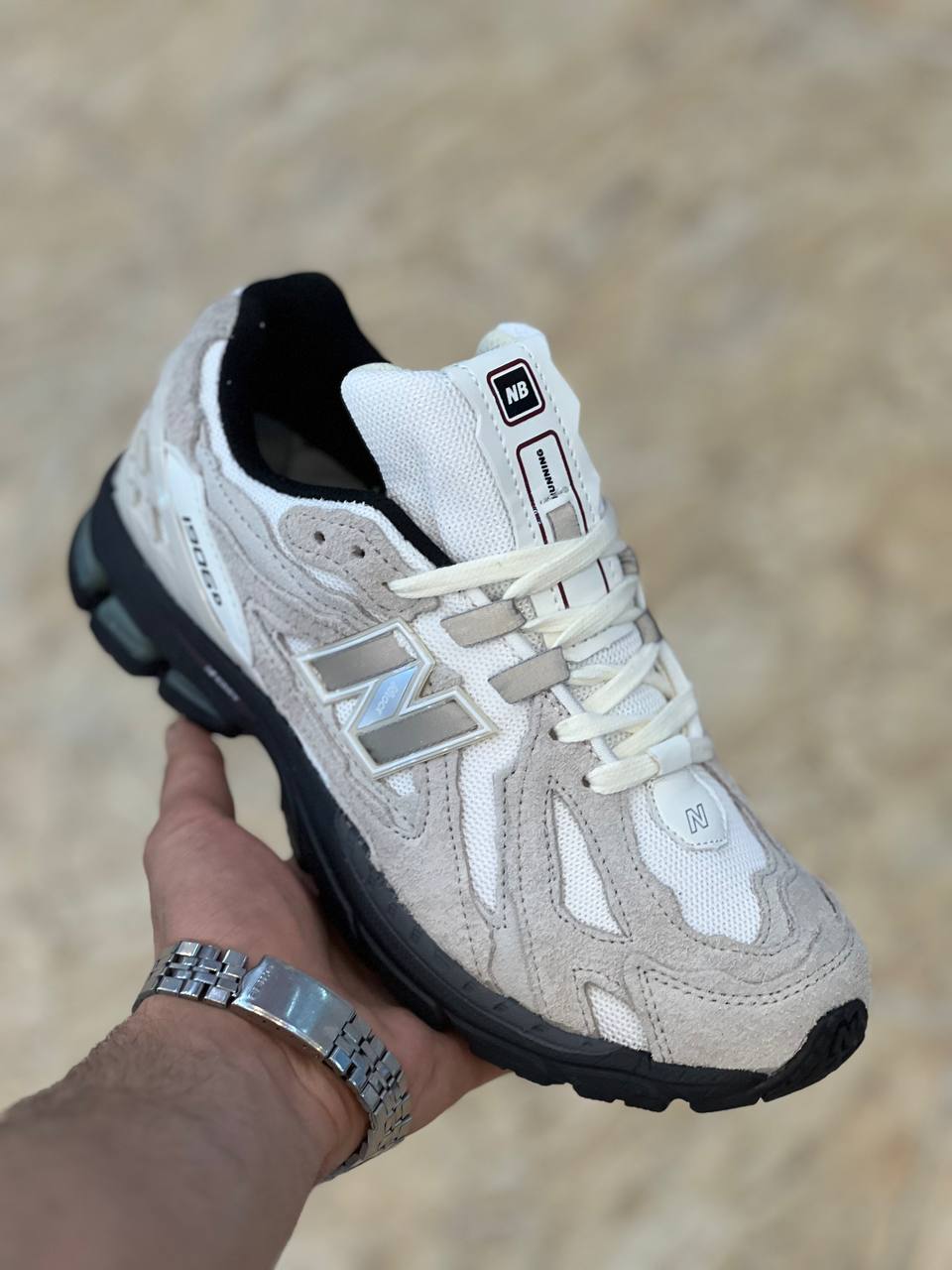 کفش نیوبالانس ۱۹۰۶R/ سایز ۴۰ تا ۴۵/ فروش بصورت عمده و تک / ساخت ویتنام وارداتی /Newbalance 1906