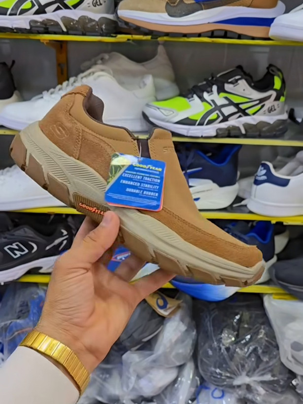 کتونی اسکیچرز سایز ۴۰تا ۴۵ ساخت ویتنام وارداتی فروش بصورت عمده و تک . Skechers max cushioning terminus sneaker vietnam