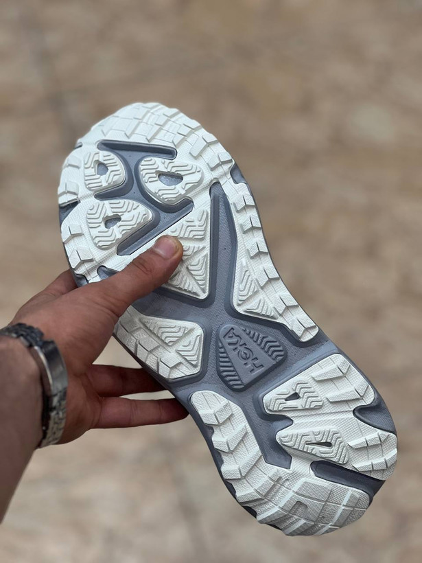 کتونی هوکا استین سون ۷Hoka stinson 7ساخت ویتنام