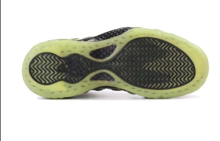 کفش بسکتبالی نایک ایر فومپوزیت وان کهکشانی / nike air fomposite on / سایز ۴۰ تا ۴۶/فروش عمده و تک