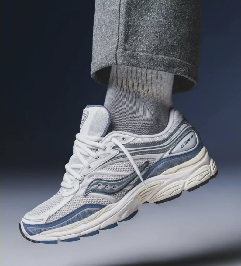 ساکونی تور درشت9 saucony omniساخت ویتنام سایز ۴۰ تا ۴۵، فروش بصورت عمده و تک .