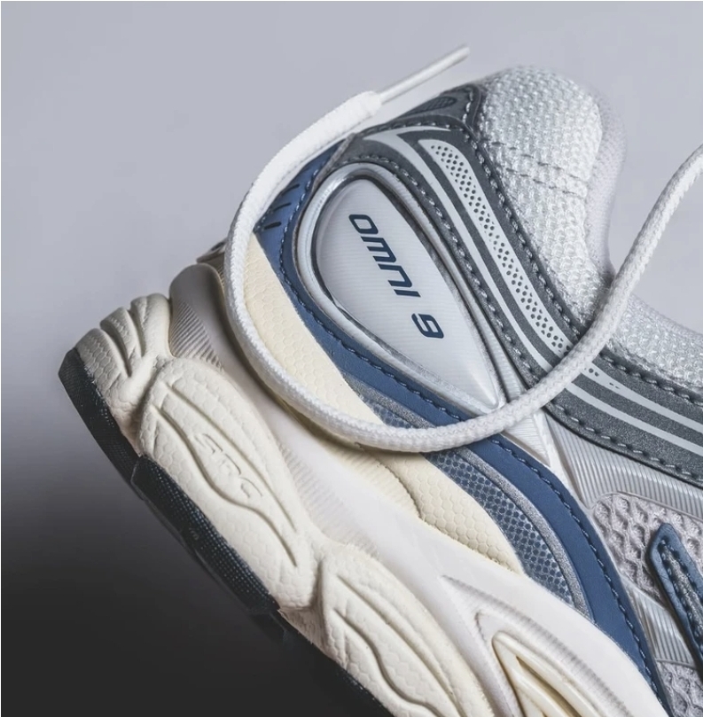 Saucony omni 9 vietnamساکونی