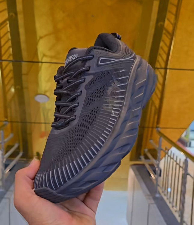 کتونی هوکا باندی۷/ ۷Hoka bondi/ساخت ویتنام