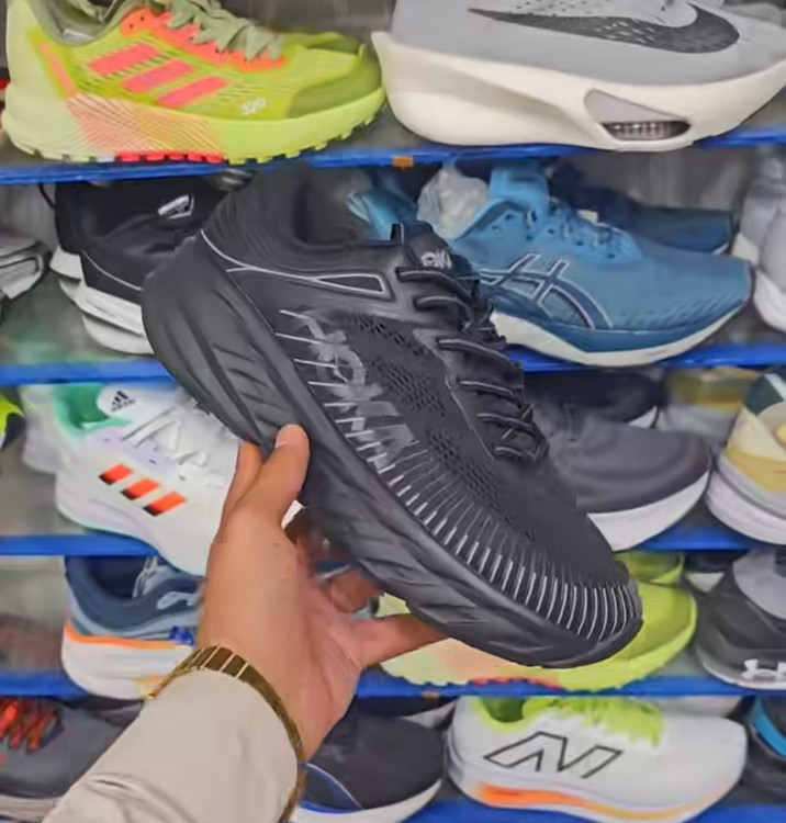 کتونی هوکا باندی۷/ ۷Hoka bondi/ساخت ویتنام