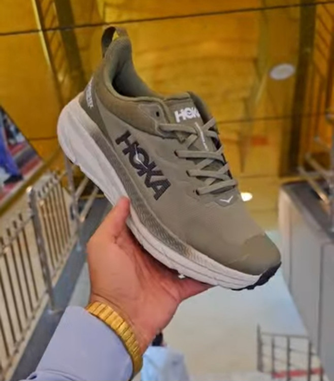 کتونی هوکا چلنجر ۷/ Hoka challenger/ساخت ویتنام/ مستر کوالیتی A/ فروش بصورت عمده و تک /سایز ۴۰ تا ۴۵ /Hoka challenger vietnam