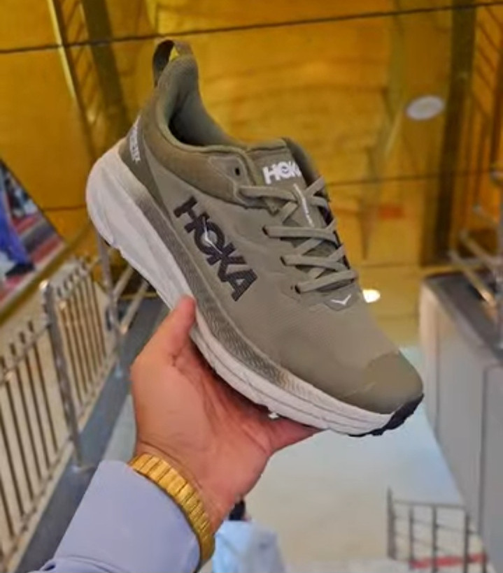 کتونی هوکا چلنجر ۷/ Hoka challenger/ساخت ویتنام/ مستر کوالیتی A/ فروش بصورت عمده و تک /سایز ۴۰ تا ۴۵ /Hoka challenger vietnam