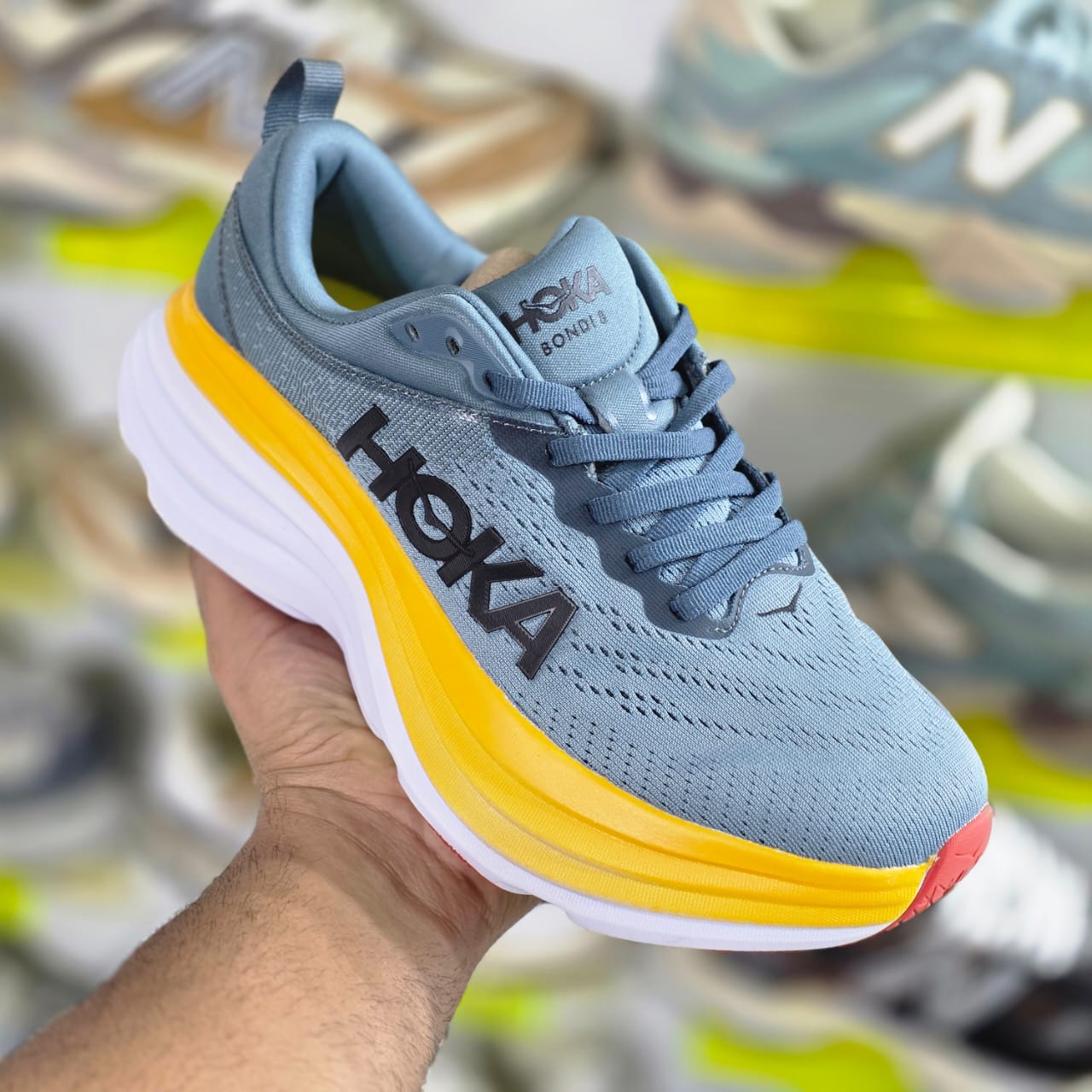 کفش هوکا باندی ۸ / اصل ویتنام / کیفیت مستر کوالیتی / hoka bondi 8 در 6 رنگ / تضمین کیفیت کالا