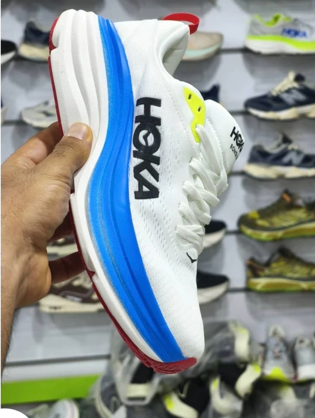 Hoka Bondi 8 Vietnamهوکا باندی ۸
