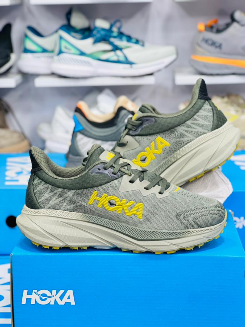 کتونی هوکا چلنجرHoka challenger ساخت ویتنام/