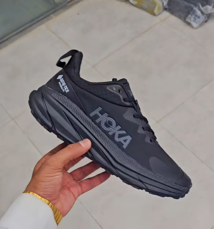 کتونی هوکا چلنجر آرت۷ وارداتی ویتنام فروش بصورت عمده و تک ، سایز ۴۰ تا ۴۵ , Hoka challenger vietnam / تضمین کیفیت کالا
