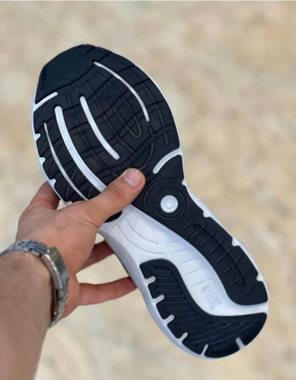 کتونی بروکس گلیسرین ۲۰ساخت ویتنام