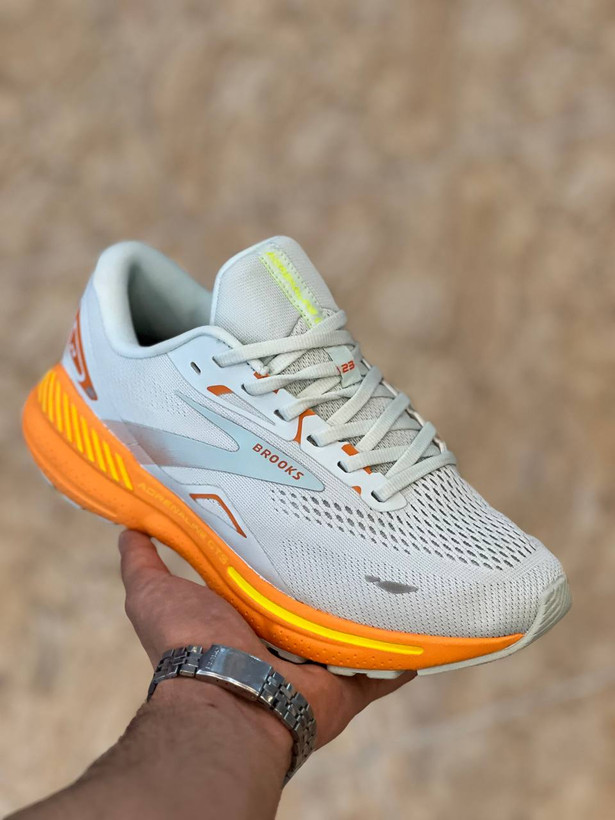 کتونی بروکس آدرنالین جی تی اس ۲۳ . سایز ۴۰تا۴۵ وارداتی ساخت ویتنام .Brooks Adrenaline GTS 23