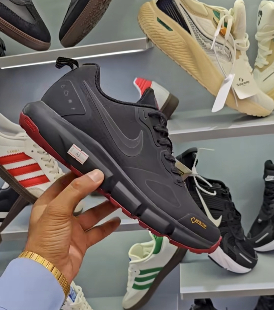 نایک گورتکس GORE-TEX