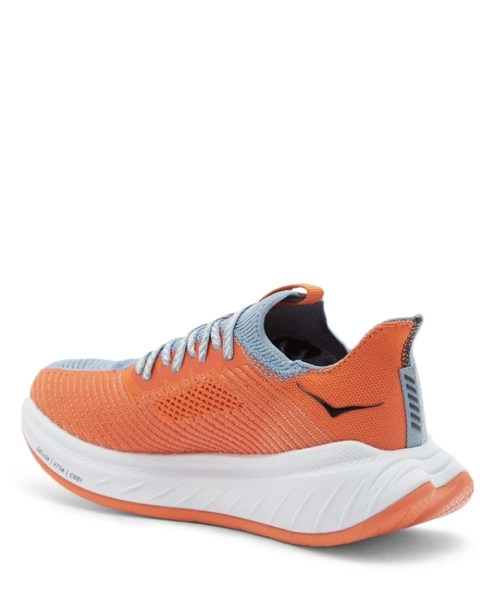 کتونی هوکا کربن ایکس Hoka carbon x 3/ وارداتی ساخت ویتنام سایز ۴۰ تا ۴۵ . فروش عمده و تک .پایین ترین قیمت در ایران .
