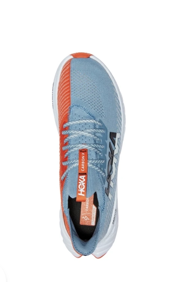 کتونی هوکا کربن ایکس Hoka carbon x 3/ وارداتی ساخت ویتنام سایز ۴۰ تا ۴۵ . فروش عمده و تک .پایین ترین قیمت در ایران .