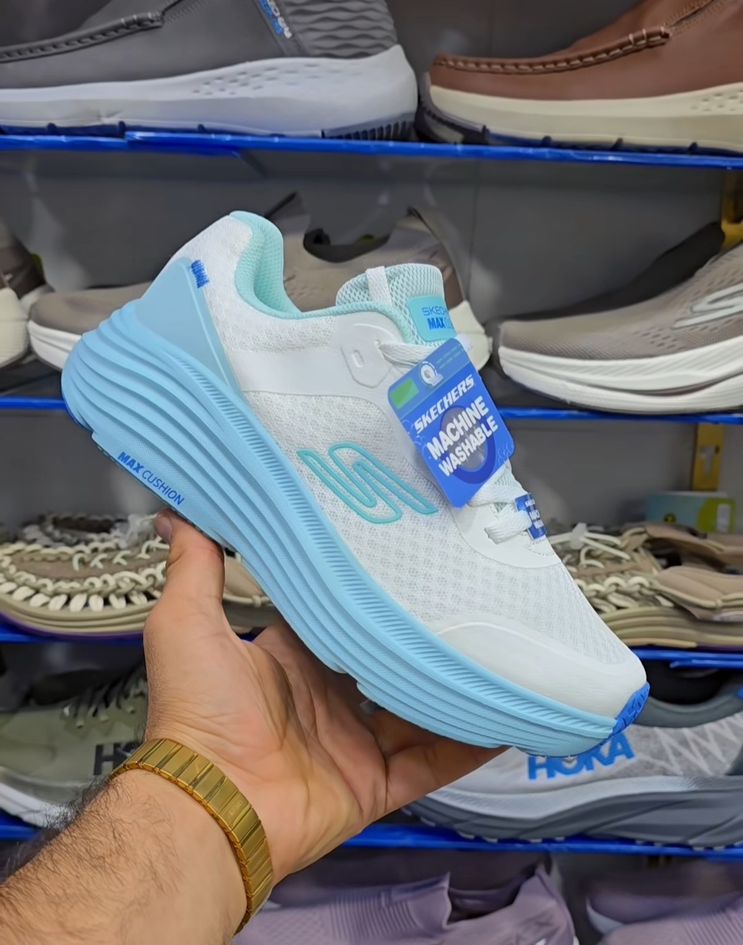 کتونی اسکیچرز مدل GO Walk max Cushioning , سایز ۳۷ تا ۴۰، ساخت ویتنام ، فروش عمده و تک .
