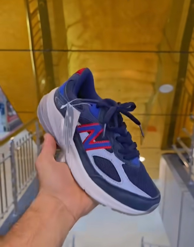 کتونی نیوبالانس ۹۹۰ وی ۶/ ، وارداتی ساخت ویتنام /سایز 36تا۴۰/ ،. Newbalance 990 v6