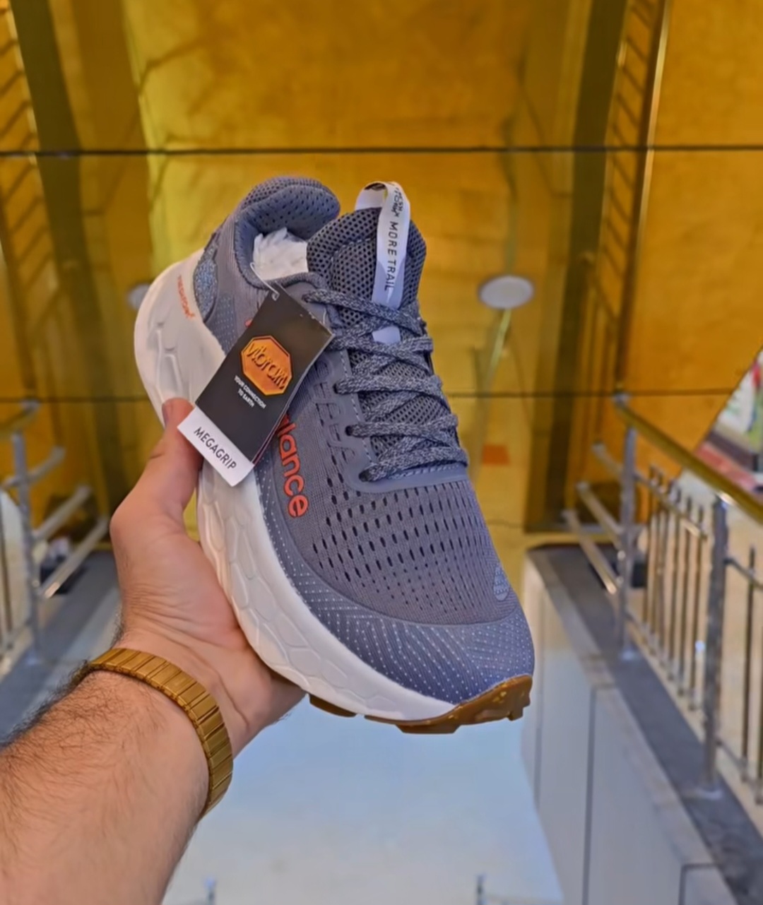کتونی نیوبالانس فرش فوم تریل وی ۳/New balance fresh foam x more trail v3 / فروش بصورت عمده و تک ، ساخت ویتنام وارداتی . سایز ۴۰ تا ۴۵ فروش عمده و تک