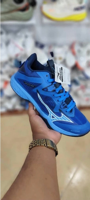 کتونی میزانو / Shoes Mizauno wave lithning ZY/کتونی والیبالی/سایز۴۰تا۴۵/فروش عمده و تک/تضمین کیفیت