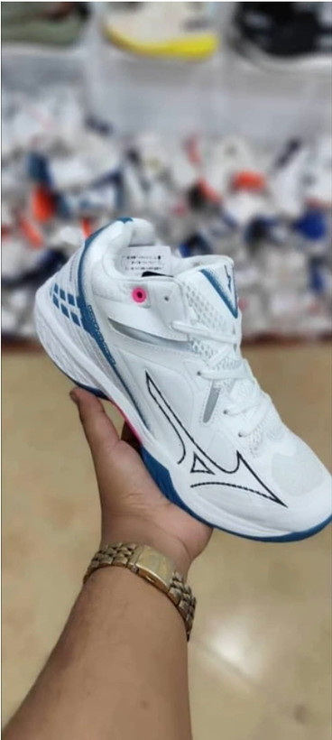 کتونی میزانو / Shoes Mizauno wave lithning ZY/کتونی والیبالی/سایز۴۰تا۴۵/فروش عمده و تک/ضمانت کالا