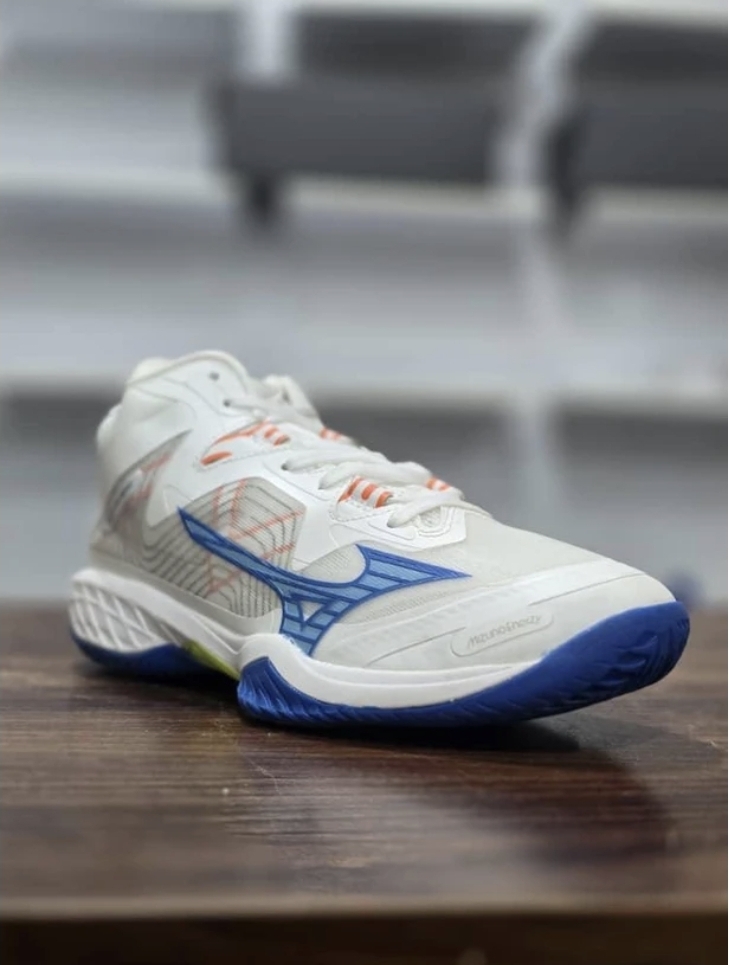 کتونی میزانو / Shoes Mizauno wave lithning ZY/ساخت ویتنام /کتونی والیبالی/سایز۴۰تا۴۵/فروش عمده و تک/