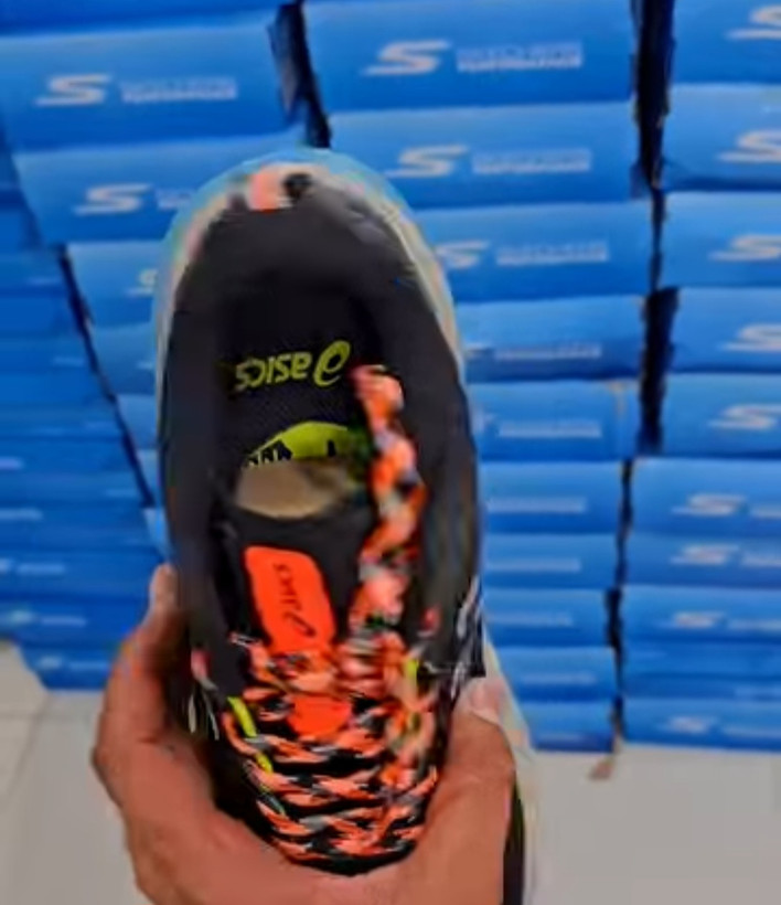 کتونی اسیکس جی تی ۲۰۰۰ _۱۲/Asics GT_2000 12 / وارداتی ساخت ویتنام /فروش بصورت عمده و تک /سایز ۳۹تا ۴۵ /