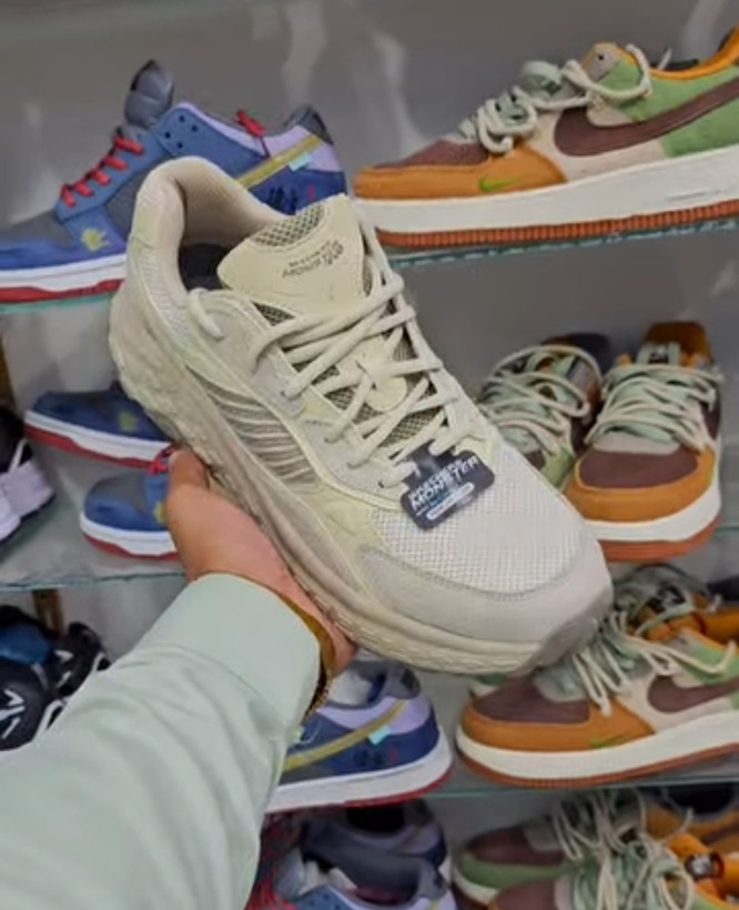 کتونی اسکیچرز /Skechers 232744 BBK / ساخت ویتنام وارداتی / سایز ۴۰ تا ۴۵ /فروش بصورت عمده و تک /