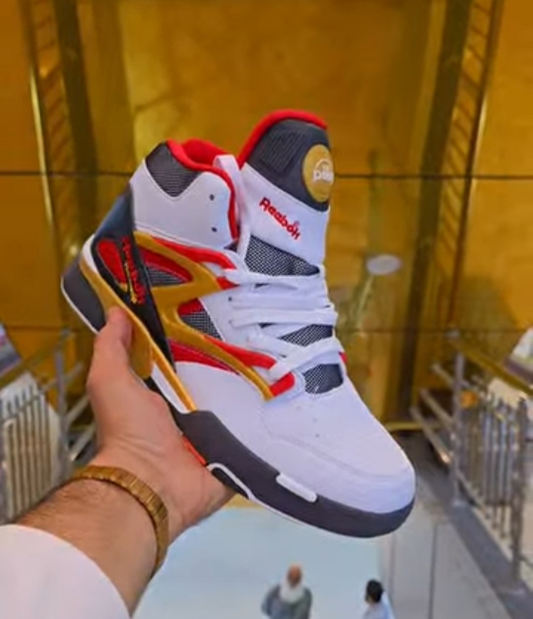 کتونی ریبوک/ سایز ۴۱ تا ۴۵ /فروش بصورت عمده و تک/ . وارداتی ساخت ویتنام / Reebok pump omni zone