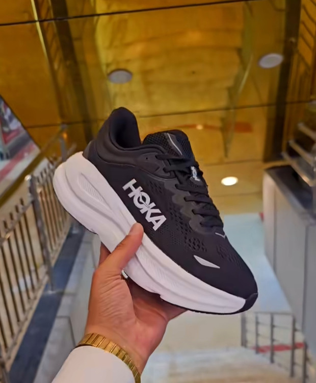 کتونی هوکا باندی ۹/shoes hoka bondi 9/ساخت ویتنام