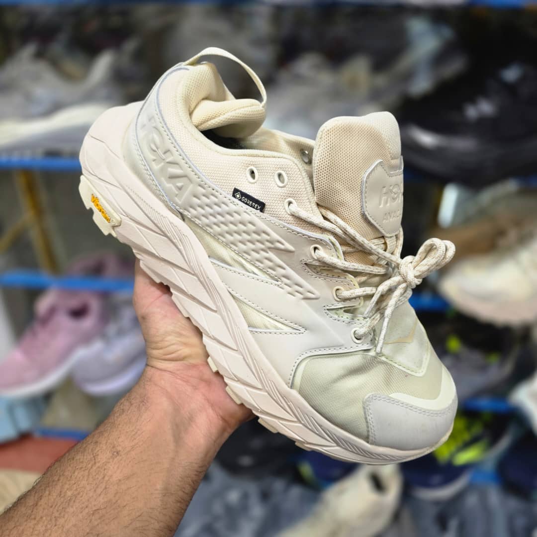 کتونی هوکا کف ویبرام گورتکس/Hoka one one kaha 2 low GTX /وارداتی ساخت ویتنام/سایز ۴۰ تا۴۵ /فروش عمده و تک