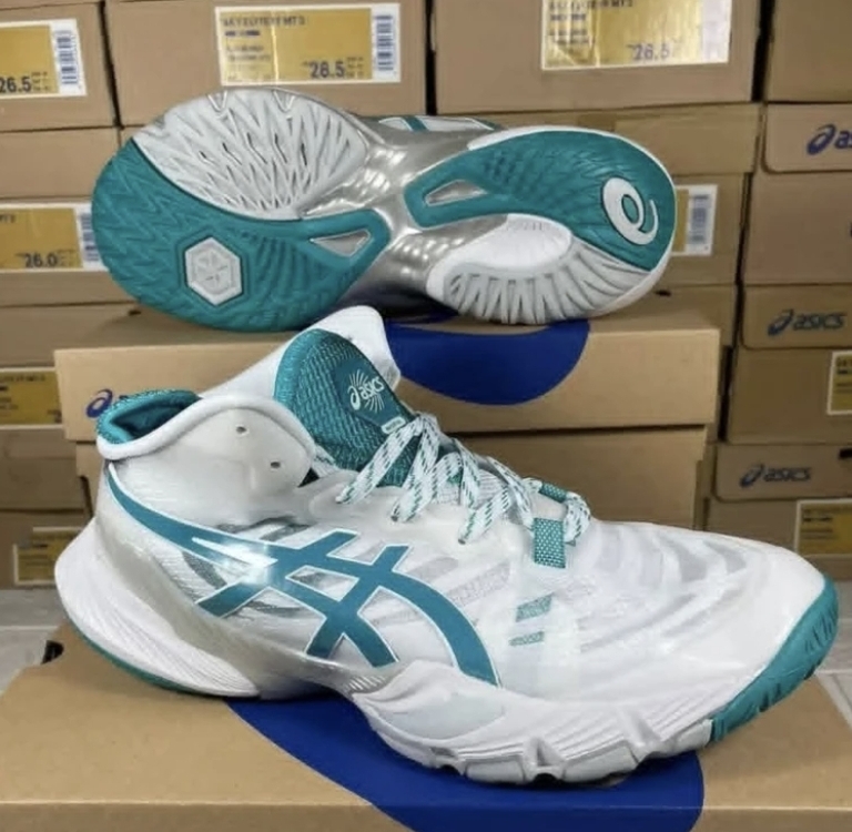 کفش اسیکس متارایز ساخت ویتنام سایز ۴۰ تا ۴۵