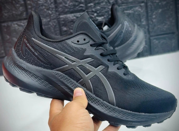 کفش اسیکس جی تی ۲۰۰۰ _۱۲/Asics GT_2000 12 / وارداتی ساخت ویتنام /فروش بصورت عمده و تک /سایز ۳۹تا ۴۵ /
